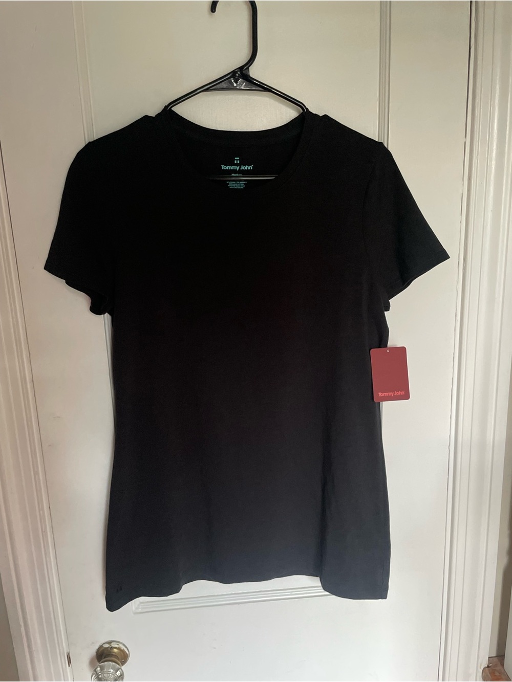 Tommy John Women's Second Skin Crew Neck T-Shirt in black Sz M New with tags